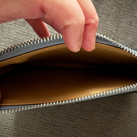 Michael Kors Belt Bag - Picture 5 of 5